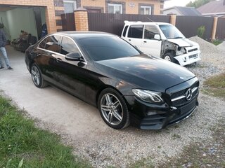 2020 Mercedes-Benz E-Класс 200 V (W213, S213, C238), чёрный, 2209000 рублей, вид 4