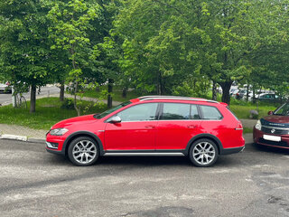 2019 Volkswagen Golf Alltrack VII Рестайлинг, пурпурный, 1950000 рублей, вид 3