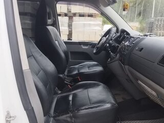 2009 Volkswagen Transporter T5, белый, 1250000 рублей, вид 3