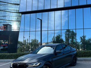 2020 BMW 5 серии 540i VII (G30/G31/G38) Рестайлинг, чёрный, 6700000 рублей, вид 1