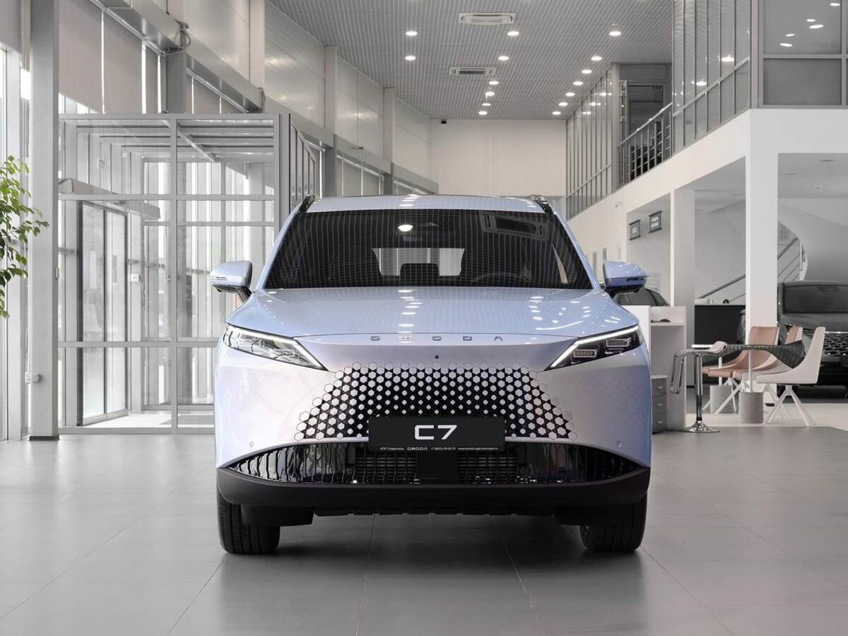 Открыть фотографии: Omoda C7