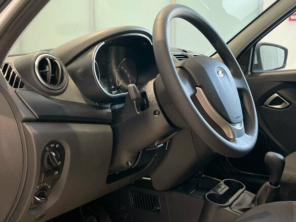 2025 Lada (ВАЗ) Granta I Рестайлинг, белый, 1183000 рублей - вид 8
