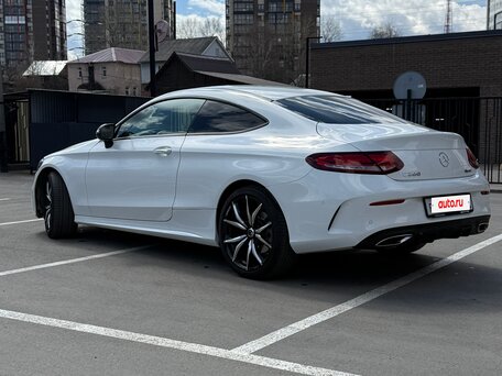 2018 Mercedes-Benz C-Класс 200 IV (W205) Рестайлинг, белый, 3450000 рублей, вид 3