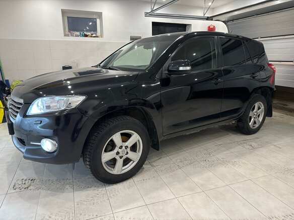 2011 Toyota RAV4 III (XA30) Рестайлинг, чёрный, 1000000 рублей - вид 2