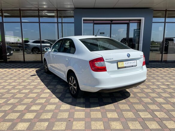 2016 Skoda Rapid I, белый, 790000 рублей - вид 6