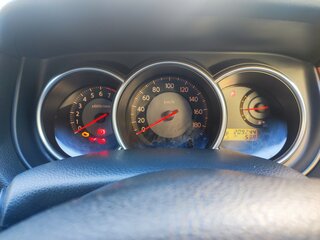 2005 Nissan Tiida I, жёлтый, 340000 рублей, вид 1