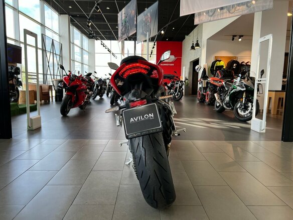 2026 QJMotor SRK 921 RR, красный, 1200000 рублей - вид 4