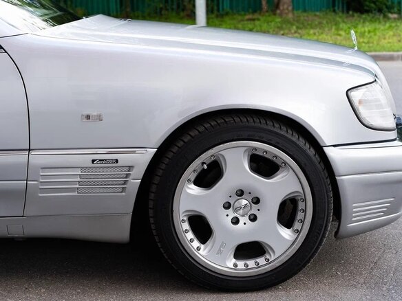 1997 Mercedes-Benz S-Класс 500 Long III (W140) Рестайлинг, серебристый, 4800000 рублей - вид 8