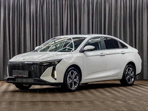 2023 Livan S6 Pro, белый, 1675000 рублей