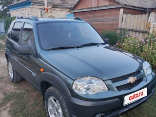 2009 Chevrolet Niva I Рестайлинг, серый, 820000 рублей, вид 3