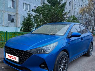 2021 Hyundai Solaris II Рестайлинг, синий, 1600000 рублей, вид 2