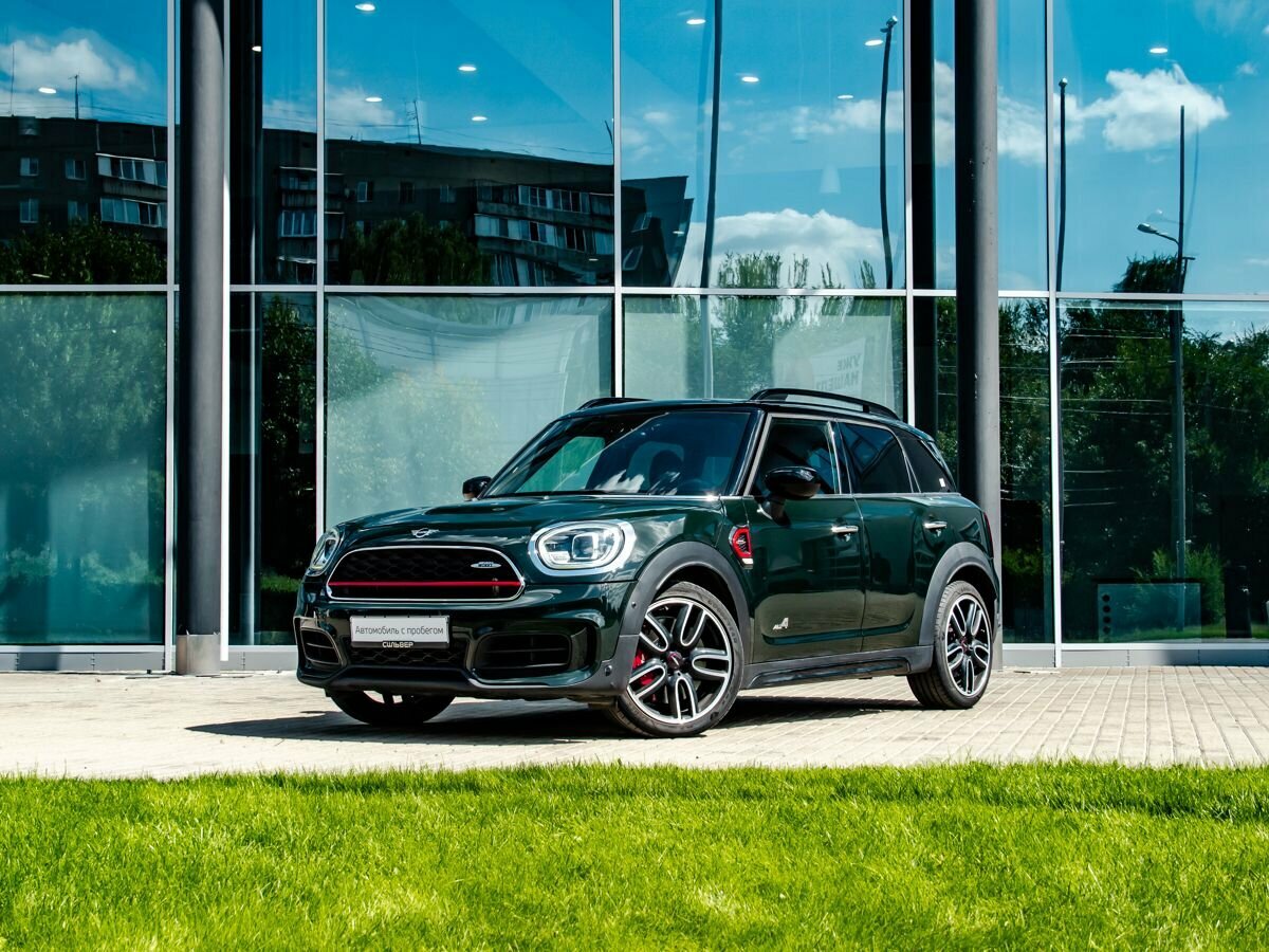 Открыть фотографии: Mini Countryman II Рестайлинг