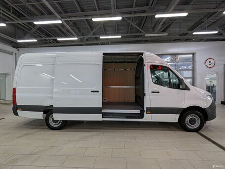 2023 Mercedes-Benz Sprinter, белый, 8990000 рублей, вид 4