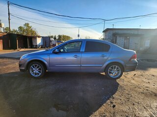 2009 Opel Astra H Рестайлинг, серебристый, 480000 рублей, вид 3