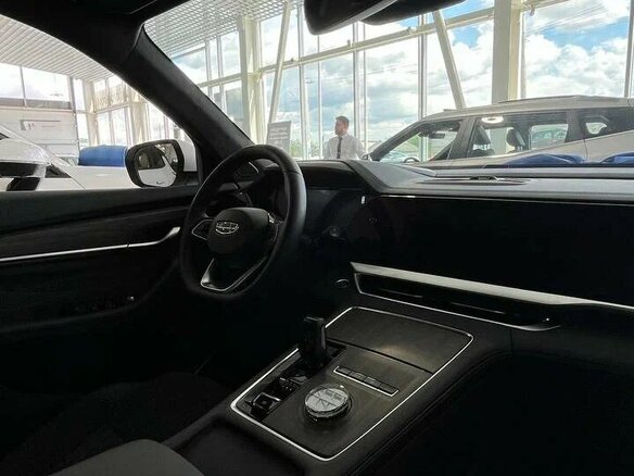 2026 Geely Monjaro I, зелёный - вид 1