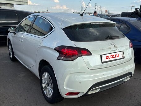 2012 Citroen DS4, белый, 700000 рублей, вид 2