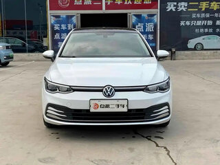 2021 Volkswagen Golf VIII, белый, 1650000 рублей, вид 2