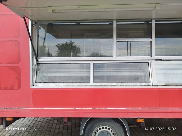 2007 Mercedes-Benz Sprinter, красный - вид 5
