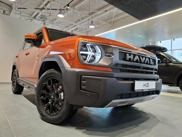2026 Haval H3 I Рестайлинг, оранжевый, 3249000 рублей - вид 2