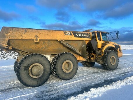 2012 Volvo F-Series, жёлтый, 24000000 рублей, вид 4