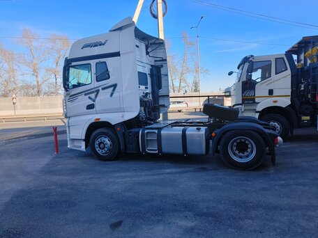 2024 FAW J7, белый, 8650000 рублей, вид 2