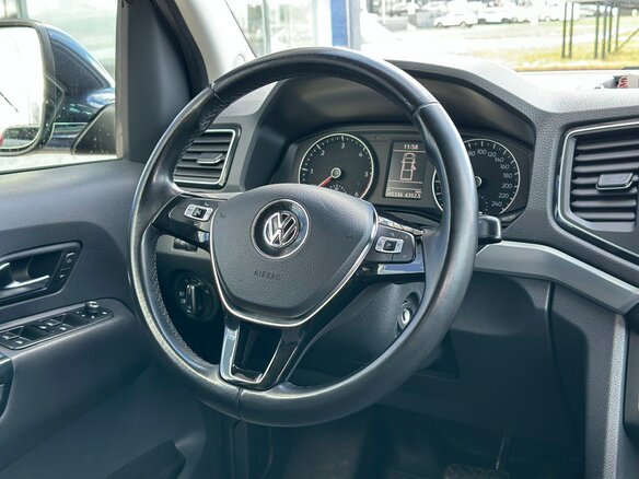 2017 Volkswagen Amarok I Рестайлинг, синий, 3690000 рублей - вид 15