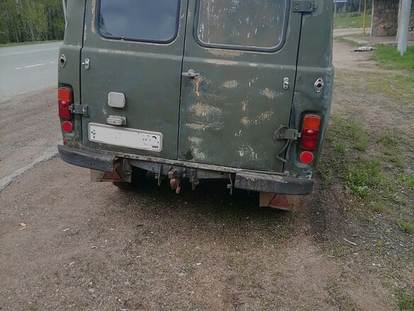 1993 УАЗ 2206, зелёный, 100000 рублей - вид 1