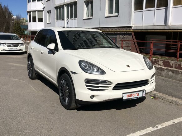 2010 Porsche Cayenne II (958), белый, 2300000 рублей - вид 2
