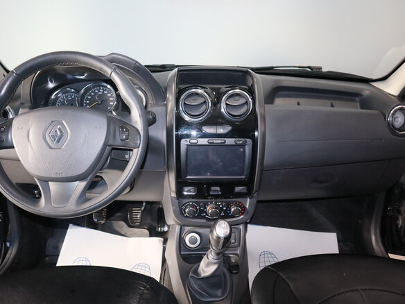 2017 Renault Duster I Рестайлинг, чёрный, 1600000 рублей - вид 8