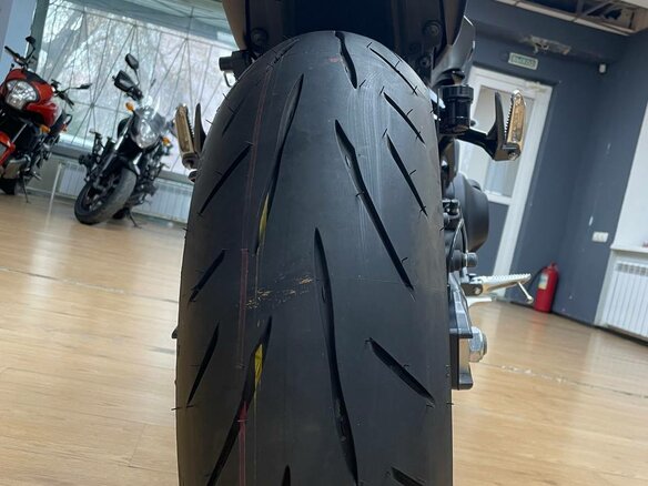 2024 Yamaha MT-09 (FZ-09), чёрный, 1290000 рублей - вид 10