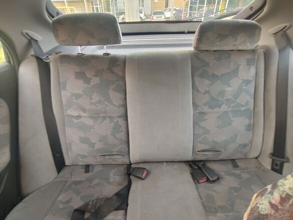1997 Mitsubishi Carisma I, красный, 89000 рублей - вид 8