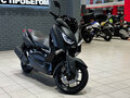 2019 Yamaha XMAX, чёрный - вид 3