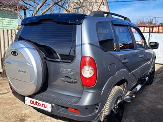 2011 Chevrolet Niva I Рестайлинг, серый, 720000 рублей, вид 5