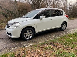 2007 Nissan Tiida I, белый, 555000 рублей, вид 2