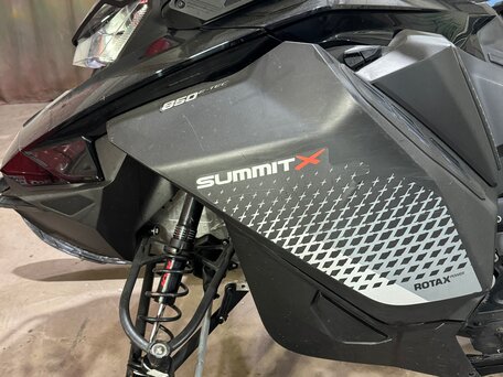2019 BRP Ski-Doo Summit 850, чёрный, 6200000 рублей, вид 3
