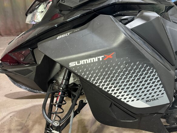 2019 BRP Ski-Doo Summit 850, чёрный, 6200000 рублей - вид 2