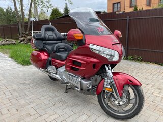 2008 Honda GL 1800 Gold Wing, красный, 1100000 рублей, вид 1