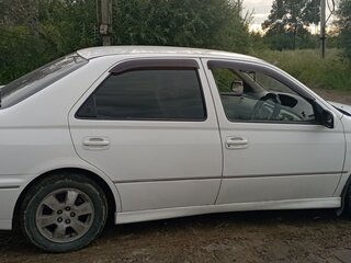 1999 Toyota Vista V (V50), белый, 450000 рублей, вид 2