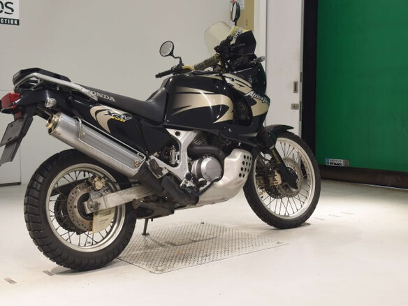2001 Honda XRV 750 Africa Twin, чёрный, 600000 рублей - вид 4
