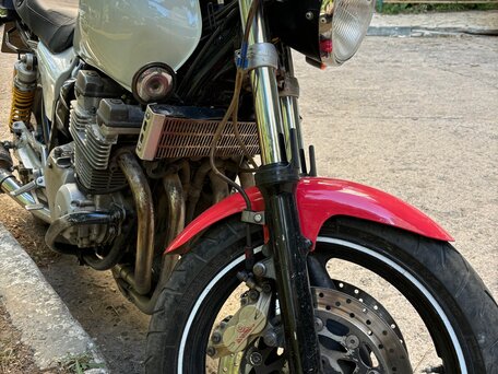 1998 Yamaha XJR400, белый, 295000 рублей, вид 2
