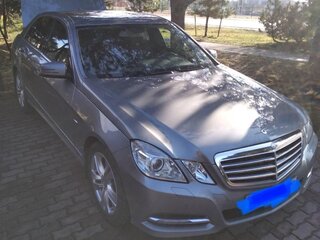 2011 Mercedes-Benz E-Класс 200 7G-Tronic IV (W212, S212, C207), серый, 1690000 рублей, вид 2