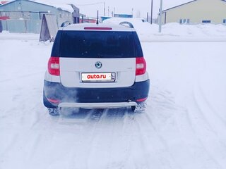 2012 Skoda Yeti I, серебристый, 750000 рублей, вид 3