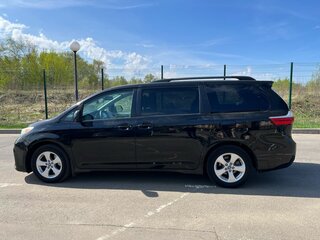 2018 Toyota Sienna III Рестайлинг 2, чёрный, 2900000 рублей, вид 5