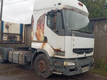 1999 Renault Premium, белый, 400000 рублей, вид 1