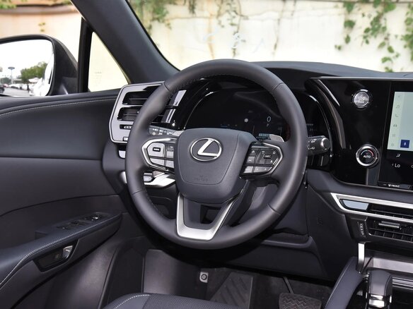 2025 Lexus RX 300 V, серебристый, 7780000 рублей - вид 12