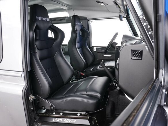 2013 Land Rover Defender 90 I Рестайлинг, серый - вид 7