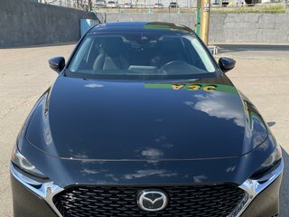 2019 Mazda 3 IV (BP), чёрный, 1650000 рублей, вид 1