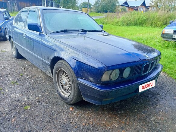 1990 BMW 5 серии 524d III (E34), синий, 550000 рублей - вид 1