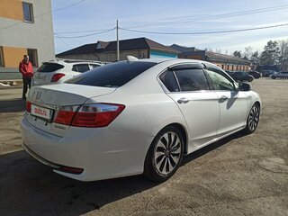 2013 Honda Accord Plug-In IX, белый, 1800000 рублей, вид 5