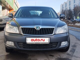 2011 Skoda Octavia II (A5) Рестайлинг, серый, 590000 рублей, вид 1